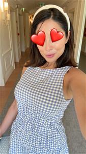52AFBC3D-952B-4E89-8CAE-E5E519F79F7E
