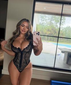 genesislopez_b73f57894dbe4061853e243ff87747ad
