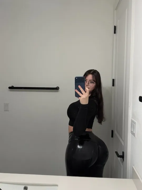 ETT PRIVAT MÖTE💞 WhatsApp: +46760815330 (7)