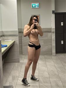 GamRTpxa8AAggHx.jpg_large